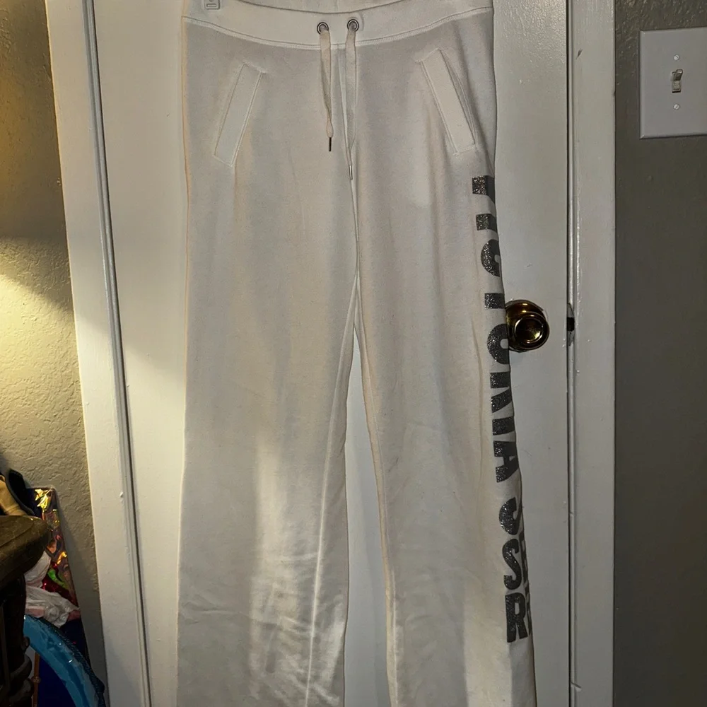 Victoria's Secret White Bell Bottom Sweatpants with Silver Glitter Logo - Picture 5 of 6